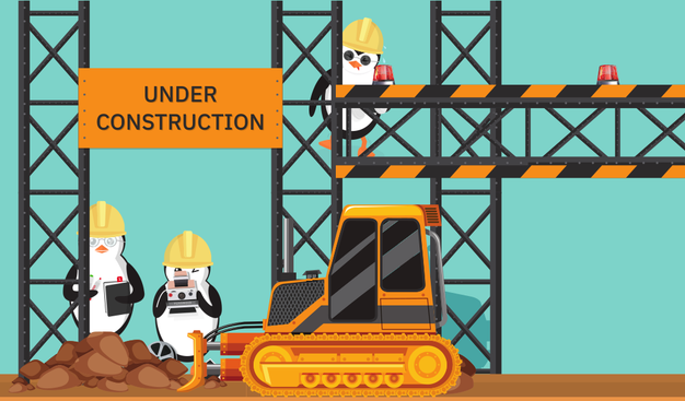 Auf dieser Illustration ist eine Baustelle mit drei Pinguinen zu sehen, die Bauhelme tragen und verschiedene Aufgaben wie Messen oder Protokollieren übernehmen. Im Vordergrund steht ein großer gelber Bulldozer, während im Hintergrund Stahlträger und ein Schild mit der Aufschrift „Under Construction“ die Szene prägen.